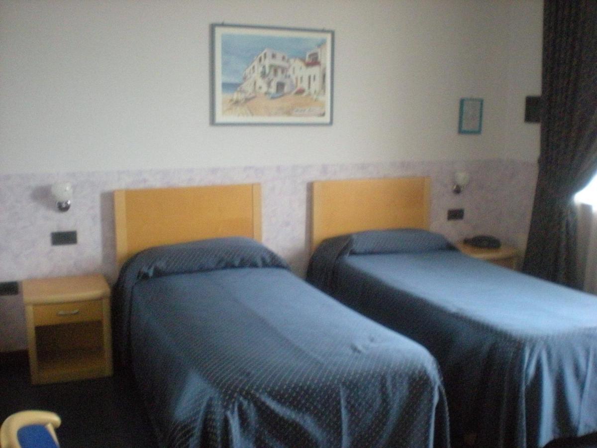 Hotel Roma Bussolengo Δωμάτιο φωτογραφία